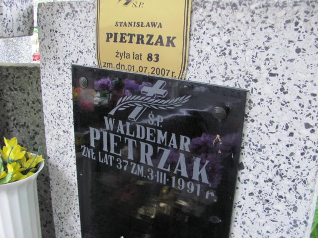 Zdzisław Pietrzak Radzymin - Grobonet - Wyszukiwarka osób pochowanych