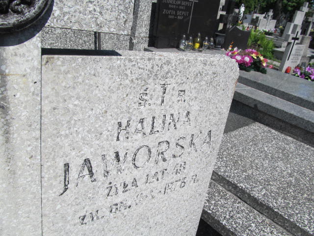 Halina Jaworska 1929 Radzymin - Grobonet - Wyszukiwarka osób pochowanych