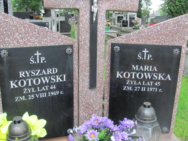 Andrzej Kotowski 1949 Radzymin - Grobonet - Wyszukiwarka osób pochowanych